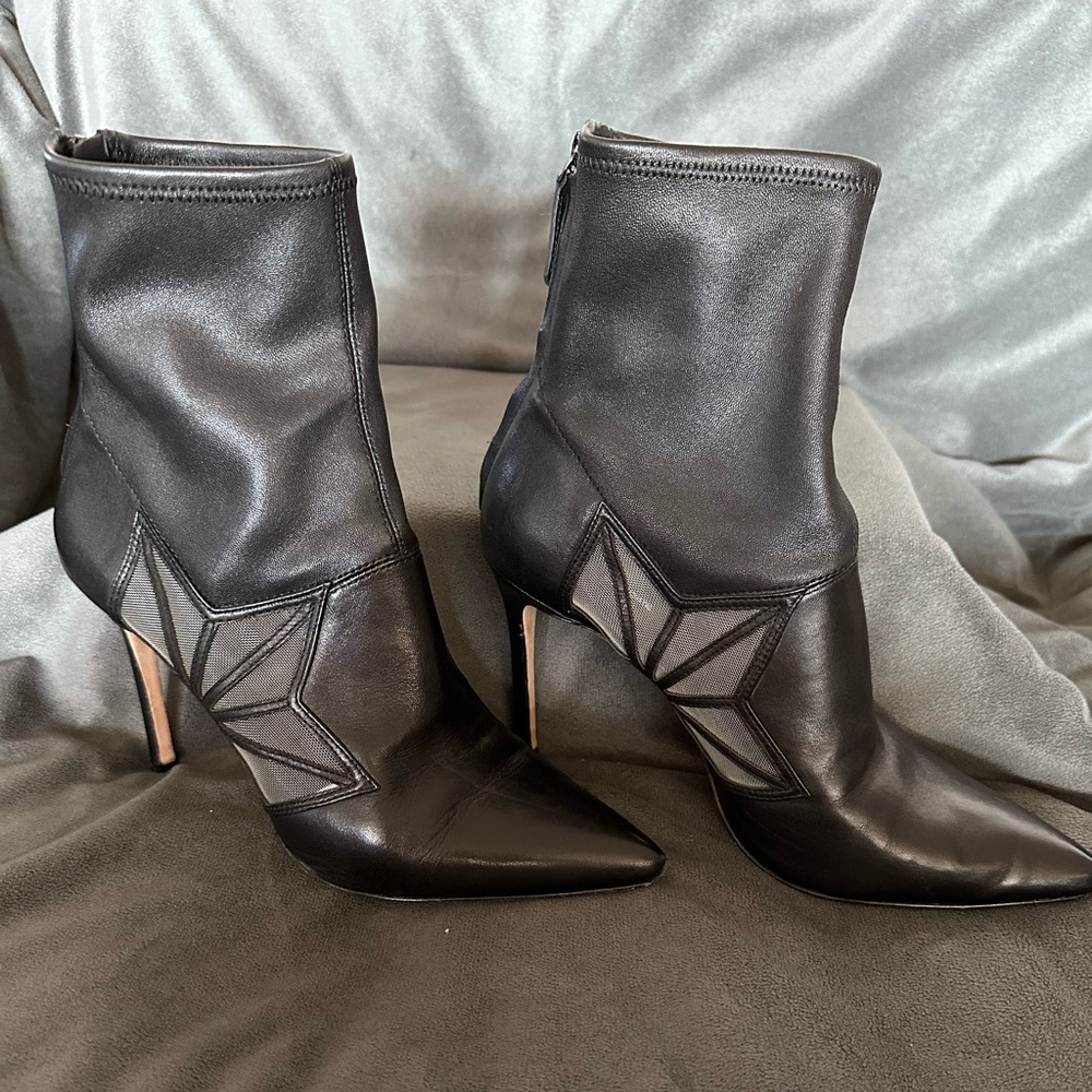 Pour la Victoire | Black Ceara Leather Ankle Boot - 9.5